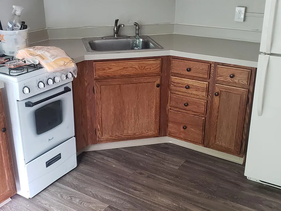 33-35 Elm St #3-33.5