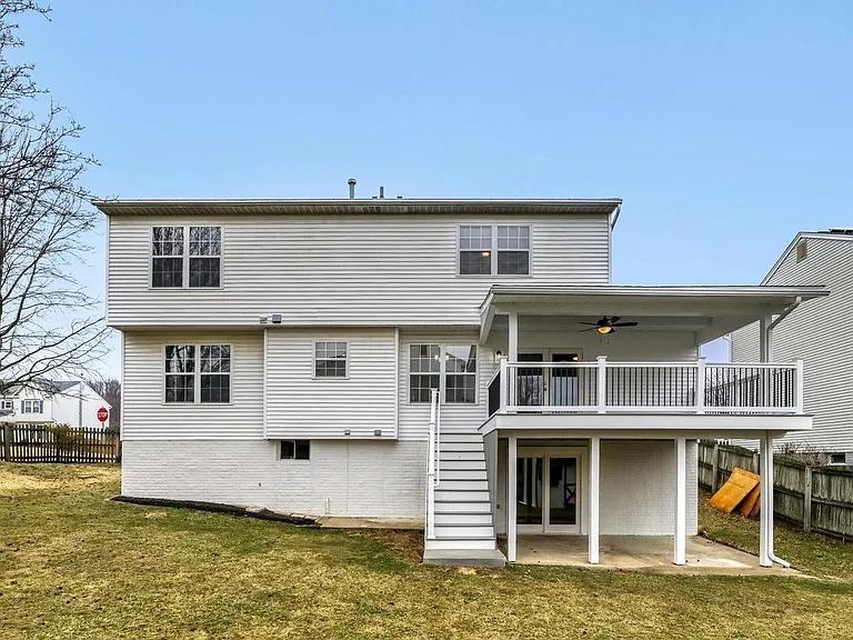 6351 Hanover Crossing Way — Photo 2