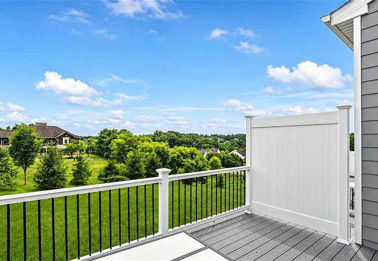 2516 Adele Ct — Photo 35