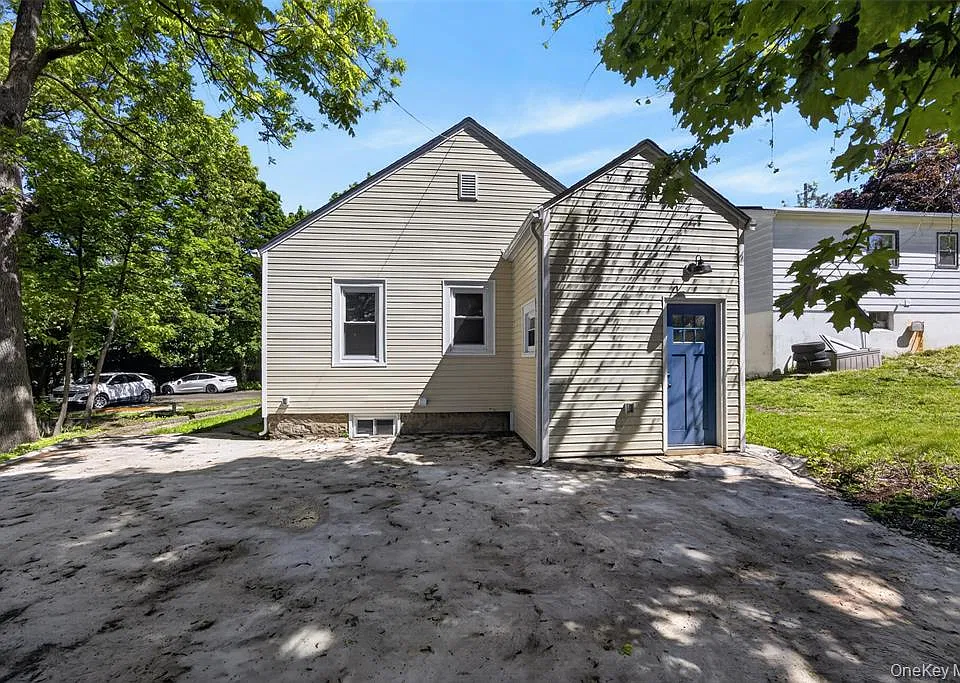 60 W Jeanibo Rd