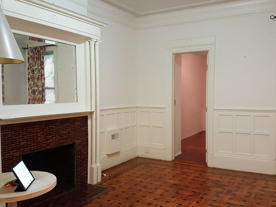 1st image of 307 W 71st St APT 4