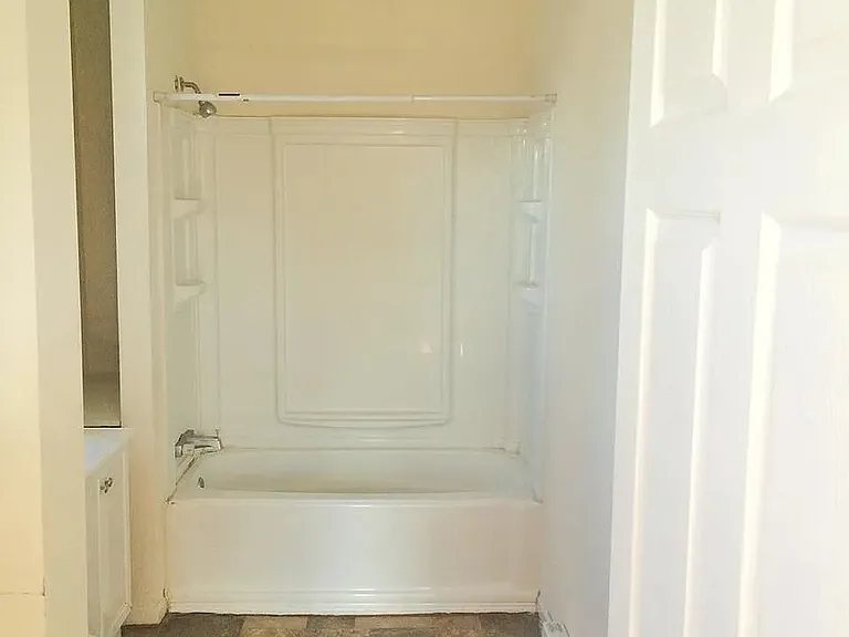 43 Pike St #1 — Photo 2