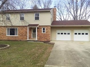 610 Rocky Ford Rd, Columbus, IN 47203