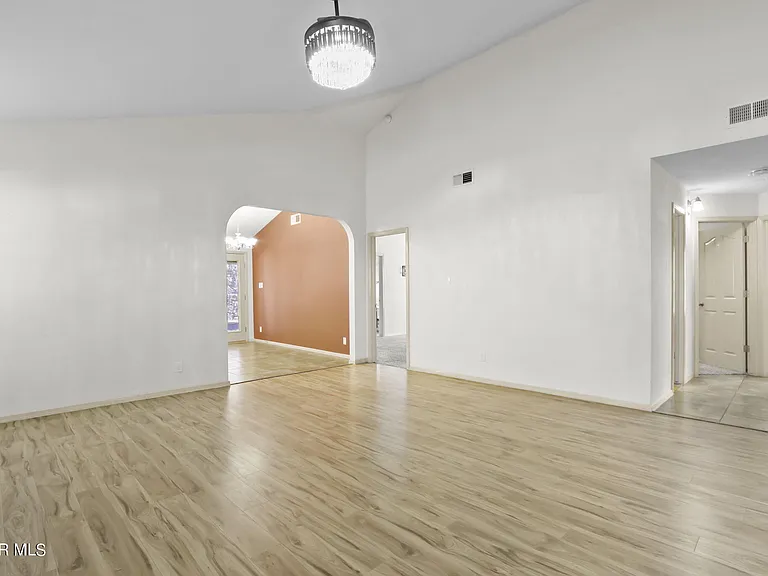 14438 Miguel Terrazas Dr — Photo 19