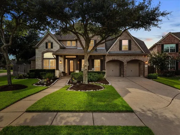 5602 Kingsfield Ct, League City, TX 77573
