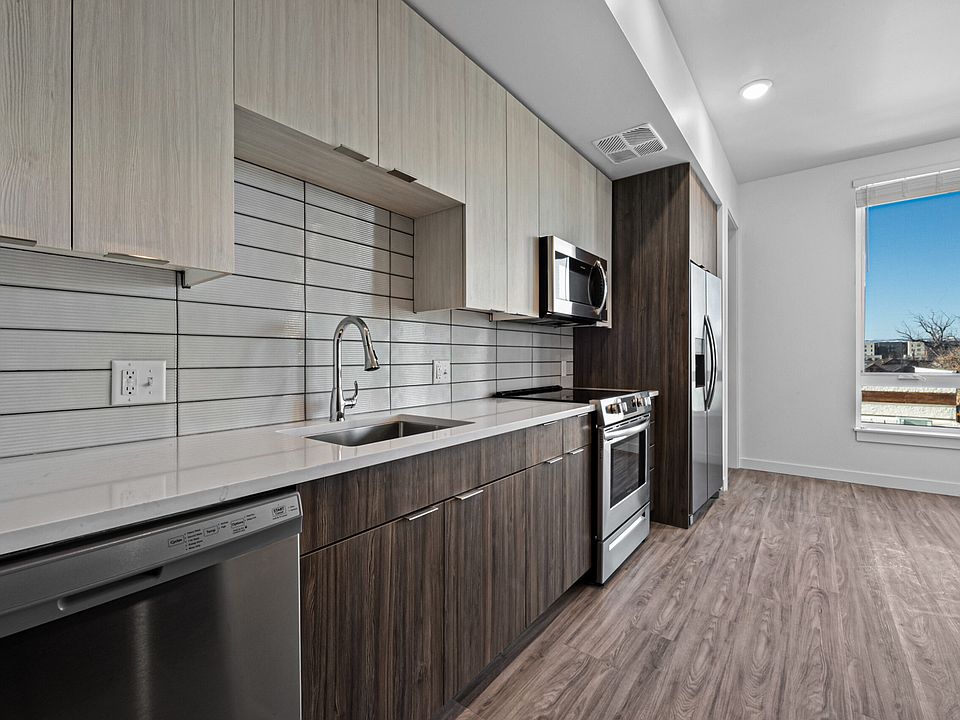 1st image of 1190 S Pennsylvania St #5247383