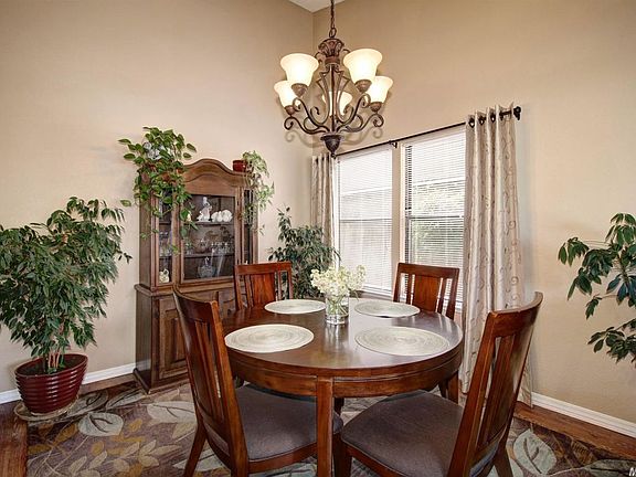 5th image of 8632 Oldwoods Way