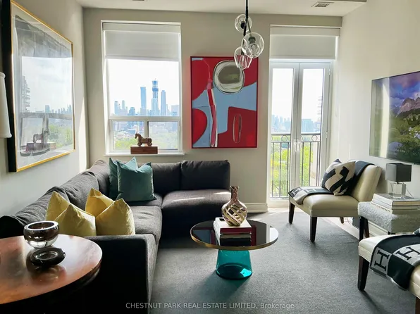 48 Saint Clair Ave W #1104, Toronto, ON M4V 2Z2