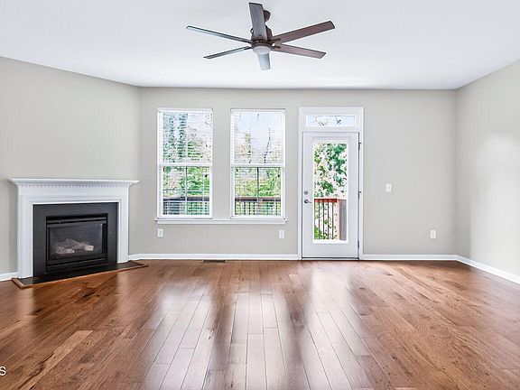 5th image of 5617 Wade Park Blvd