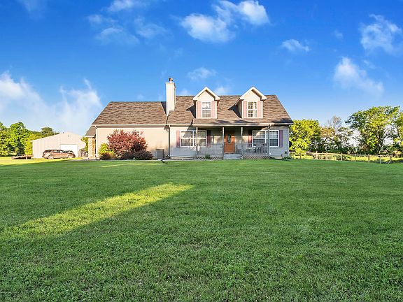 4th image of 7362 Lynn Dr