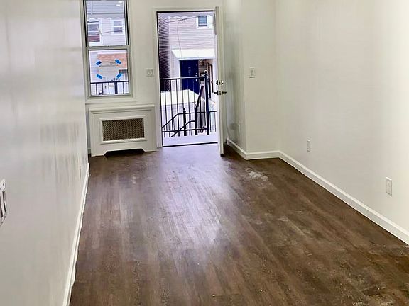 5th image of 142 Hendricks Ave APT 2