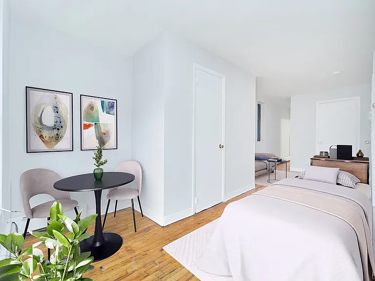 514 W 48th St #5A — Photo 1