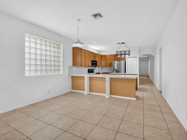 5049 Sancerre Circle, Lake Worth, FL 33463