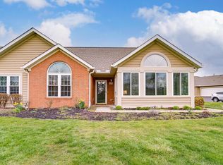 71 Green Ln, Pickerington, OH 43147