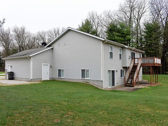 5th image of 2880 Munising Ln