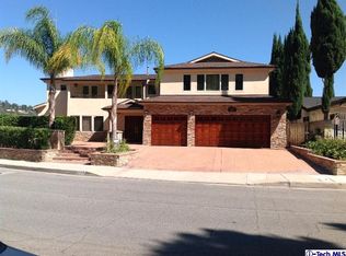 3162 Grangemount Rd, Glendale, CA 91206