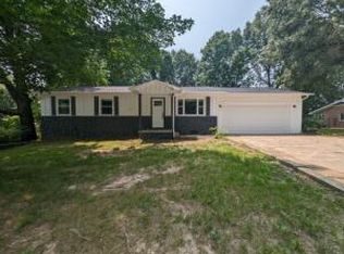 121 Rickey Dr, Harrison, AR 72601