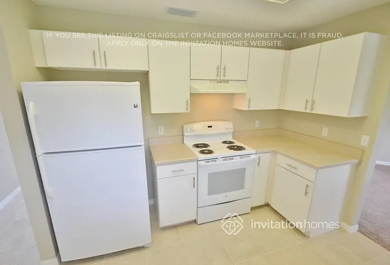 1012 Feather Dr — Photo 3