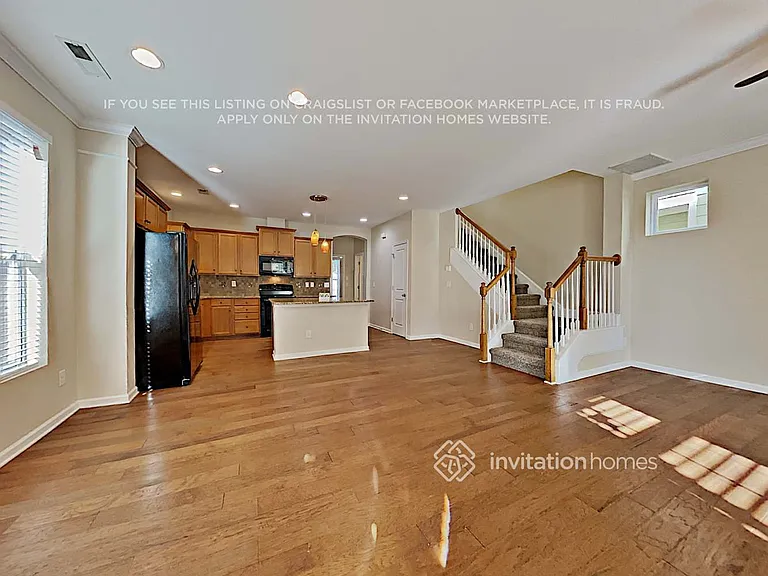 19025 Park Terrace Ln — Photo 6