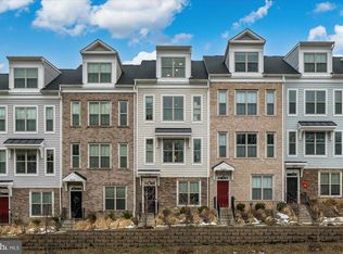 2236 S Glebe Rd, Arlington, VA 22206