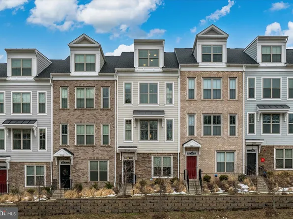 2236 S Glebe Rd, Arlington, VA 22206