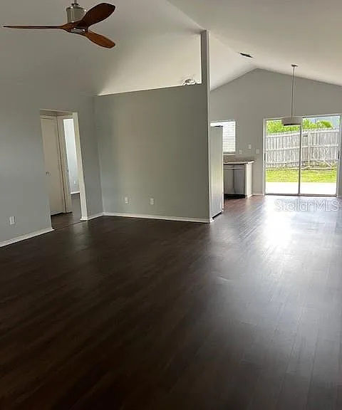12587 Park Blvd — Photo 6