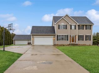 400 NE 72nd St, Pleasant Hill, IA 50327
