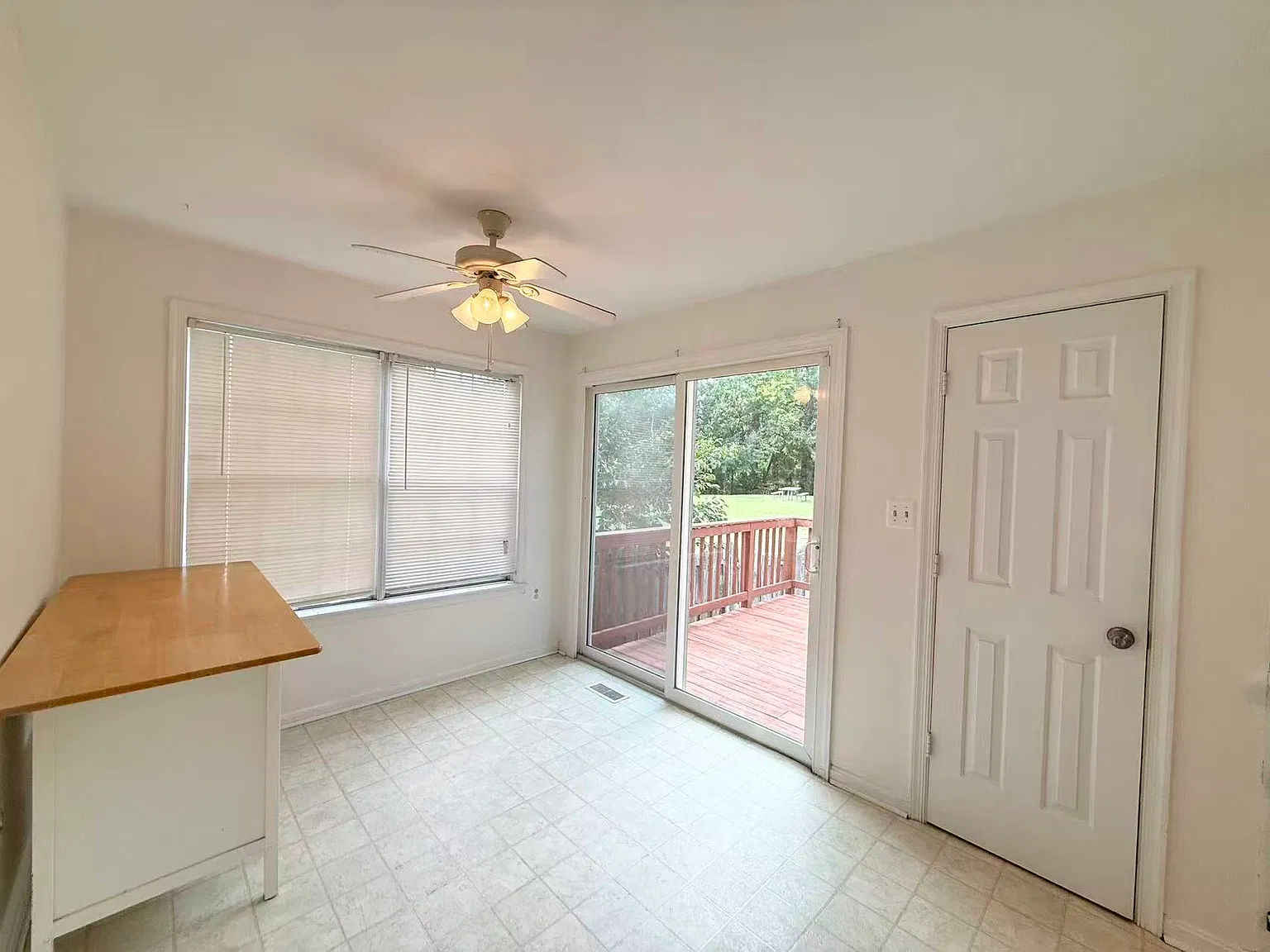 3 bed, 1416 sqft, $3,150 — Photo 4