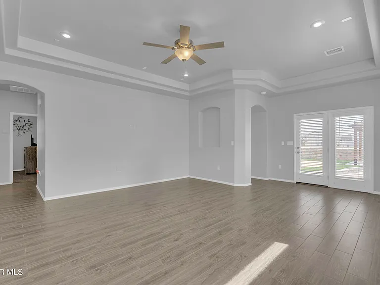 7846 Enchanted Ridge Dr — Photo 15