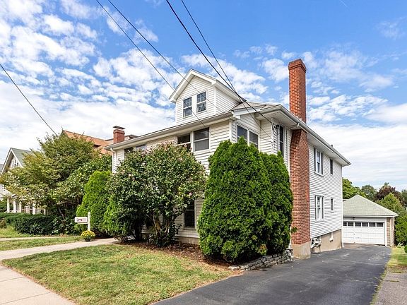 2nd image of 501 Belmont St