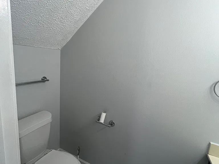 3504 Thornehill Dr — Photo 18