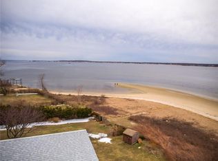 109 Terrace Ave, Riverside, RI 02915