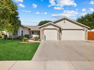 4054 W Thorn Creek Ct, Meridian, ID 83642