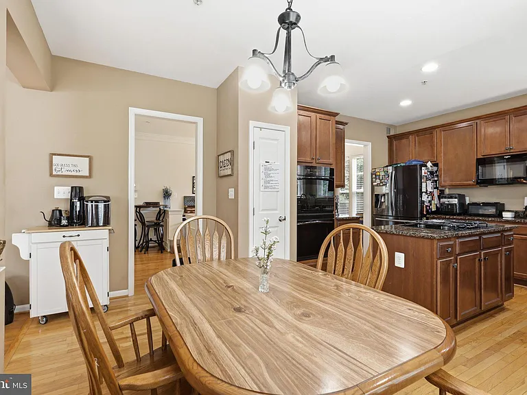 14432 Woodwill Ln — Photo 18