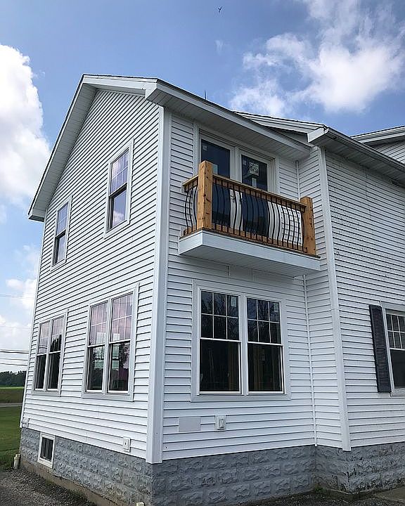 2nd image of 13334 Steiner Rd