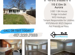115 E Elm St, Aurora, MO 65605