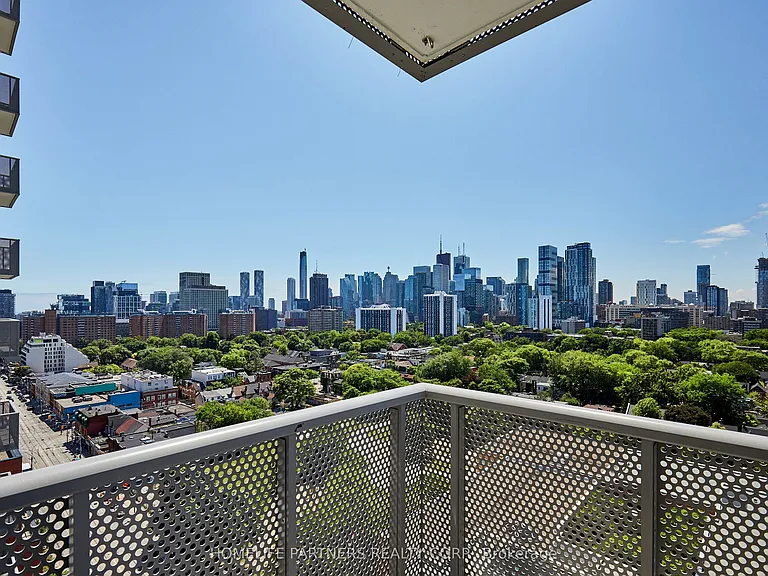 10 Oak St #1107 — Photo 24
