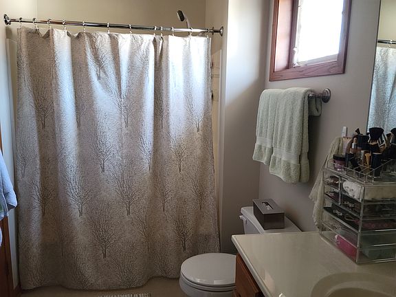 2nd image of 506 Indiana Ave #201