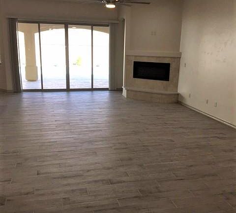 2nd image of 3074 Arabian Dr.
