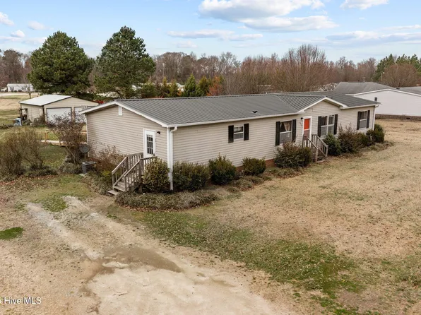 1036 Old Chinquapin Road, Beulaville, NC 28518