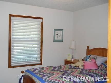 5th image of 1221 NE Quail Walk Dr