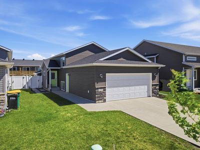 1034 29th Ave W, West Fargo, ND, 58078