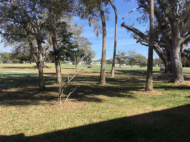 44 Country Club Dr #44 — Photo 26