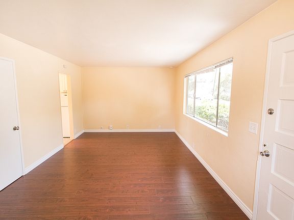 4th image of 3145-3149 Boundary St #3145