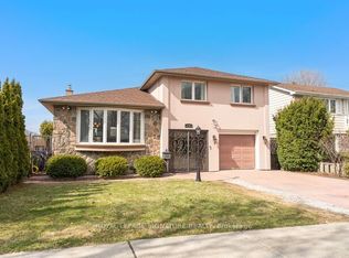 130 Carsbrooke Rd, Toronto, ON