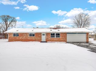 4904 Sunset Ln, Country Club Hills, IL