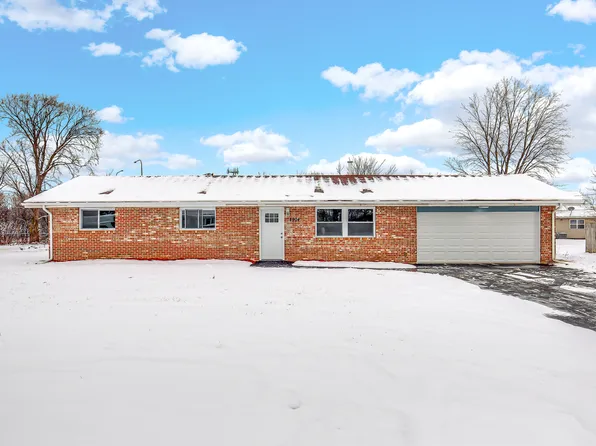 4904 Sunset Ln, Country Club Hills, IL 60478