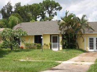 5081 El Claro E, West Palm Beach, FL 33415