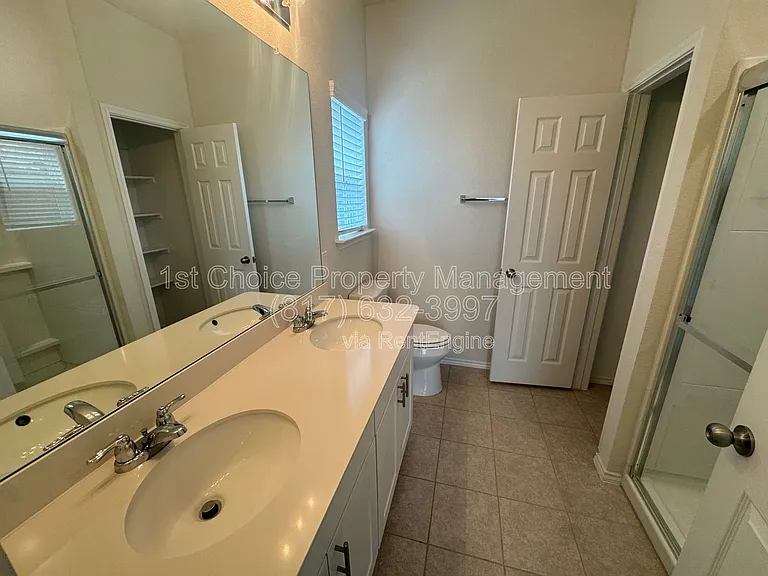 8132 Cedar Lake Ln — Photo 5