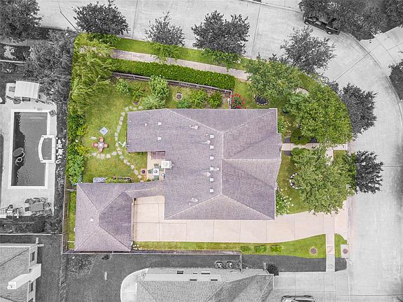 2nd image of 21231 Knollblossom Ln